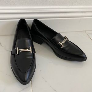 🖤Black leather loafers🖤
